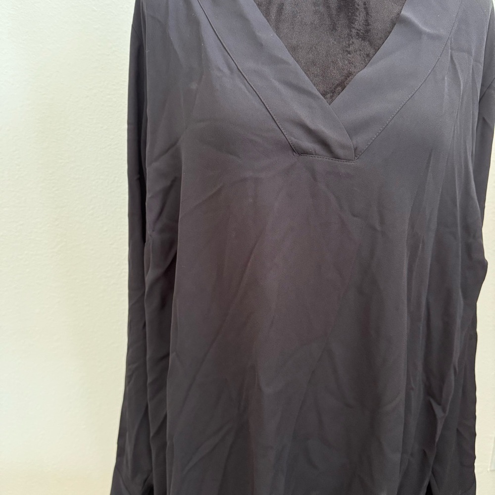 EVRI Tunic Black Long Sleeve (A10) - Picture 2 of 7